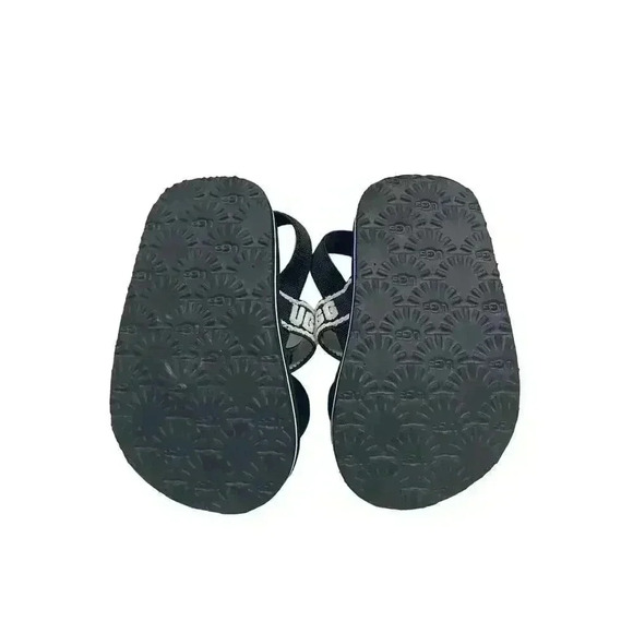 Baby black and white Ugg Zuma sling shoe, new without box - Picture 2 of 6